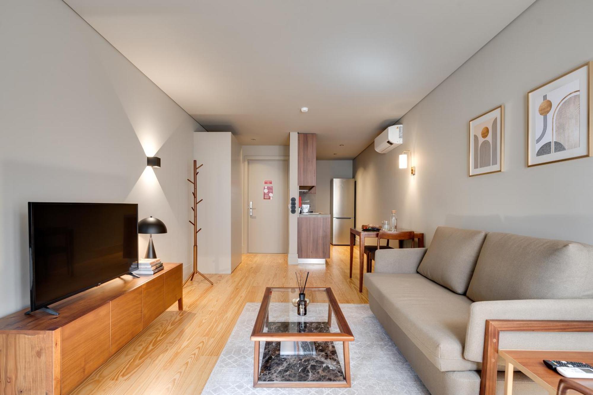 Avus M Suites And Apartments By Da'Home Porto Eksteriør billede