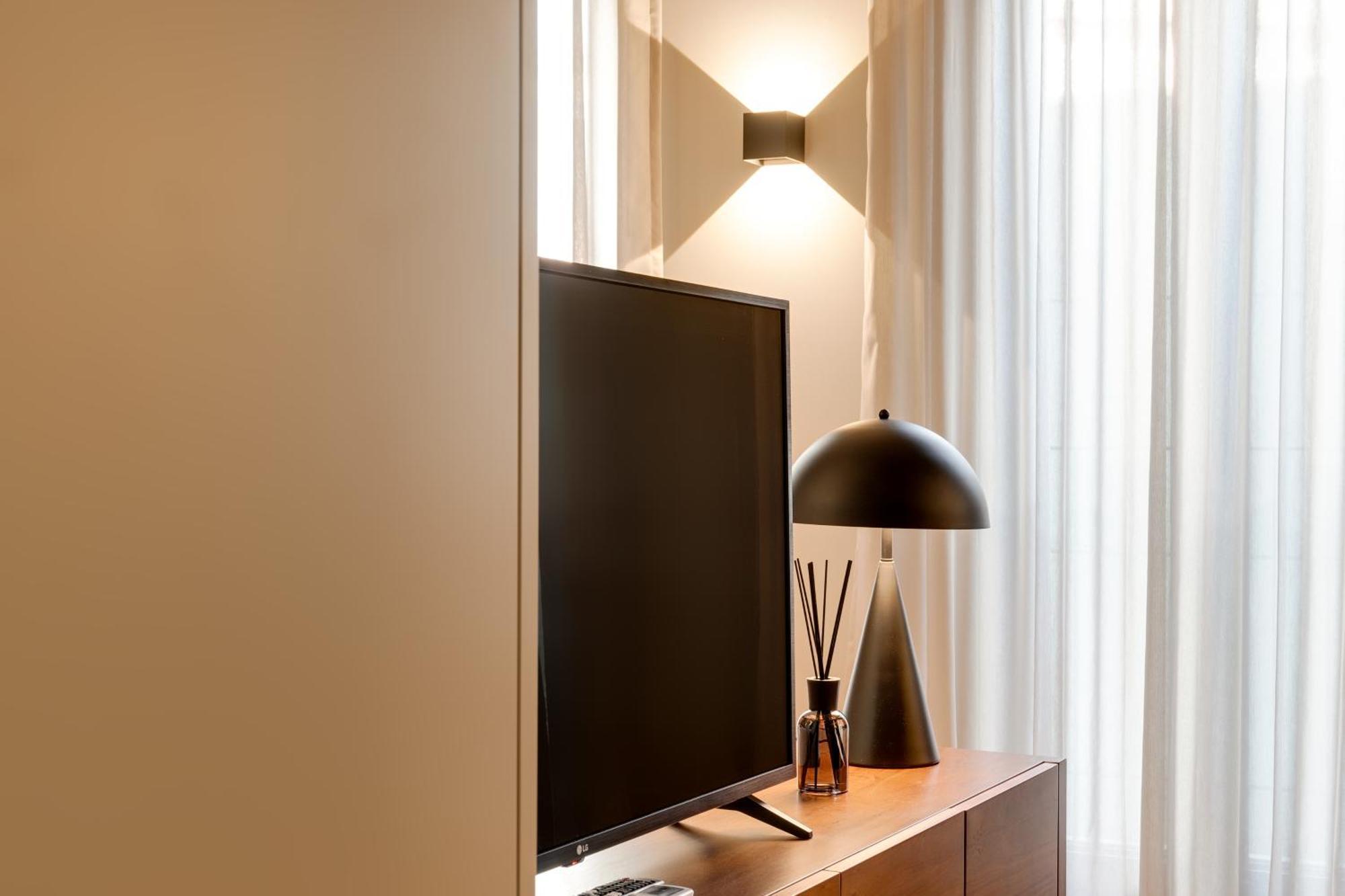 Avus M Suites And Apartments By Da'Home Porto Eksteriør billede