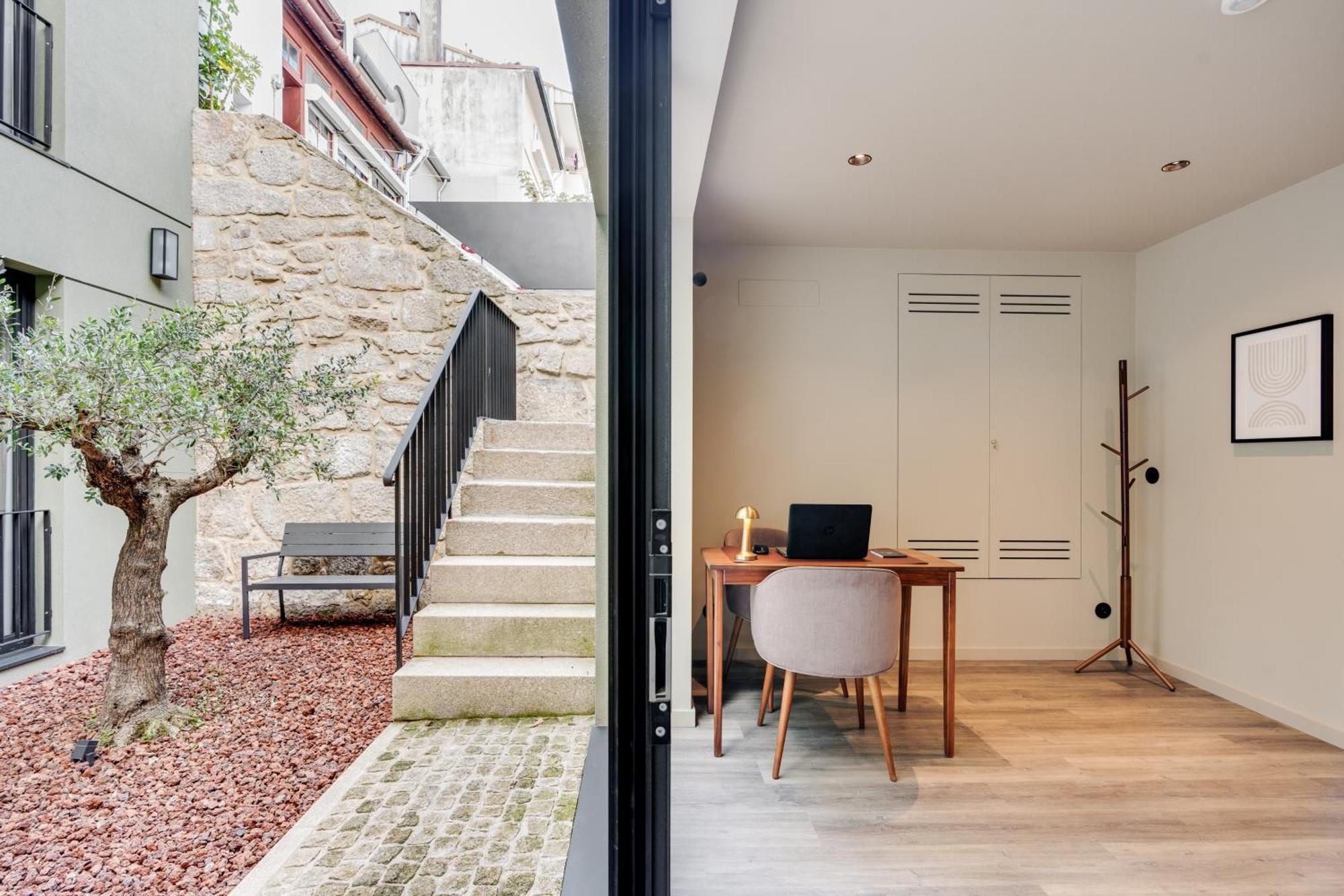 Avus M Suites And Apartments By Da'Home Porto Eksteriør billede