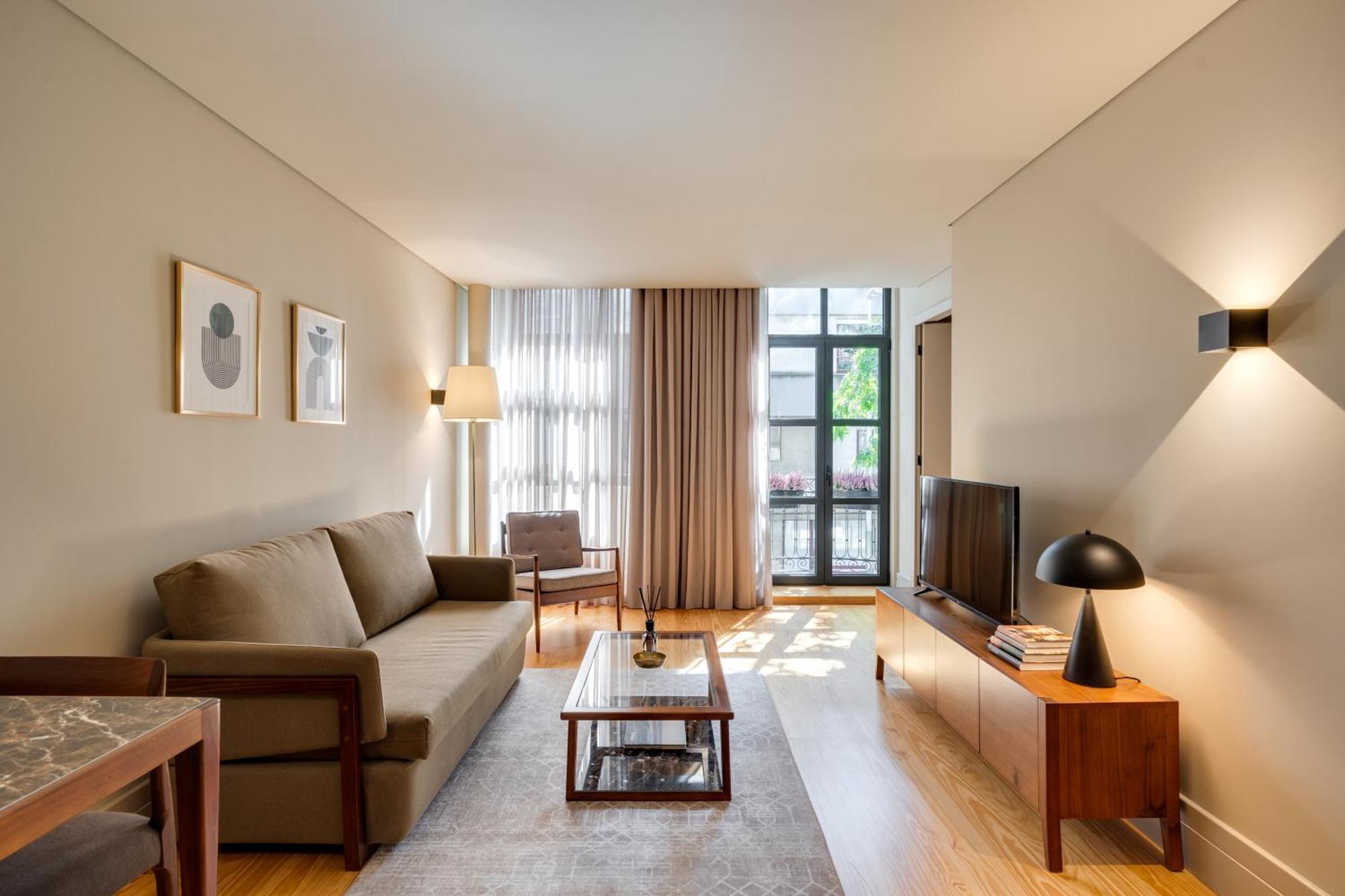 Avus M Suites And Apartments By Da'Home Porto Eksteriør billede