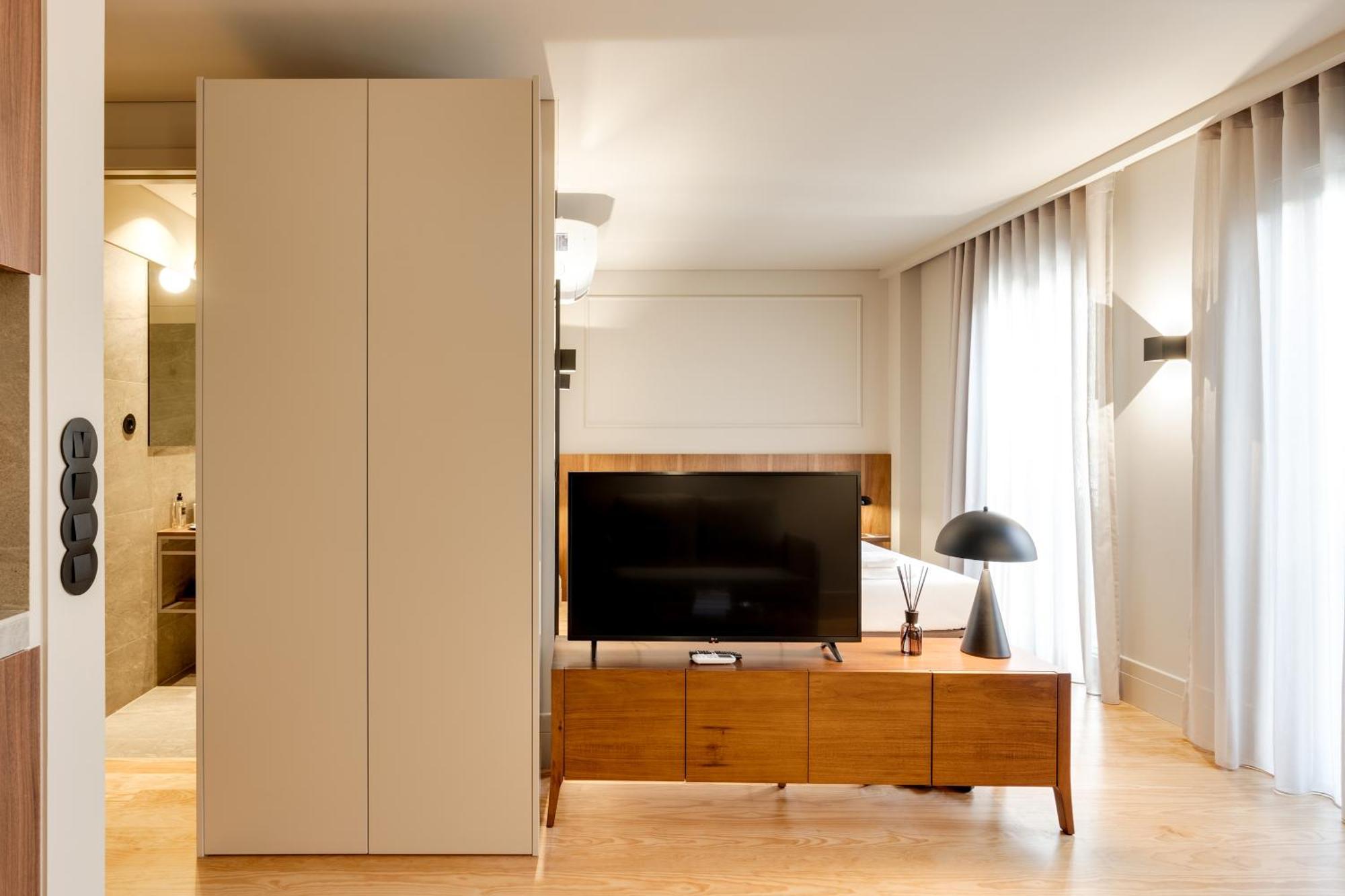 Avus M Suites And Apartments By Da'Home Porto Eksteriør billede