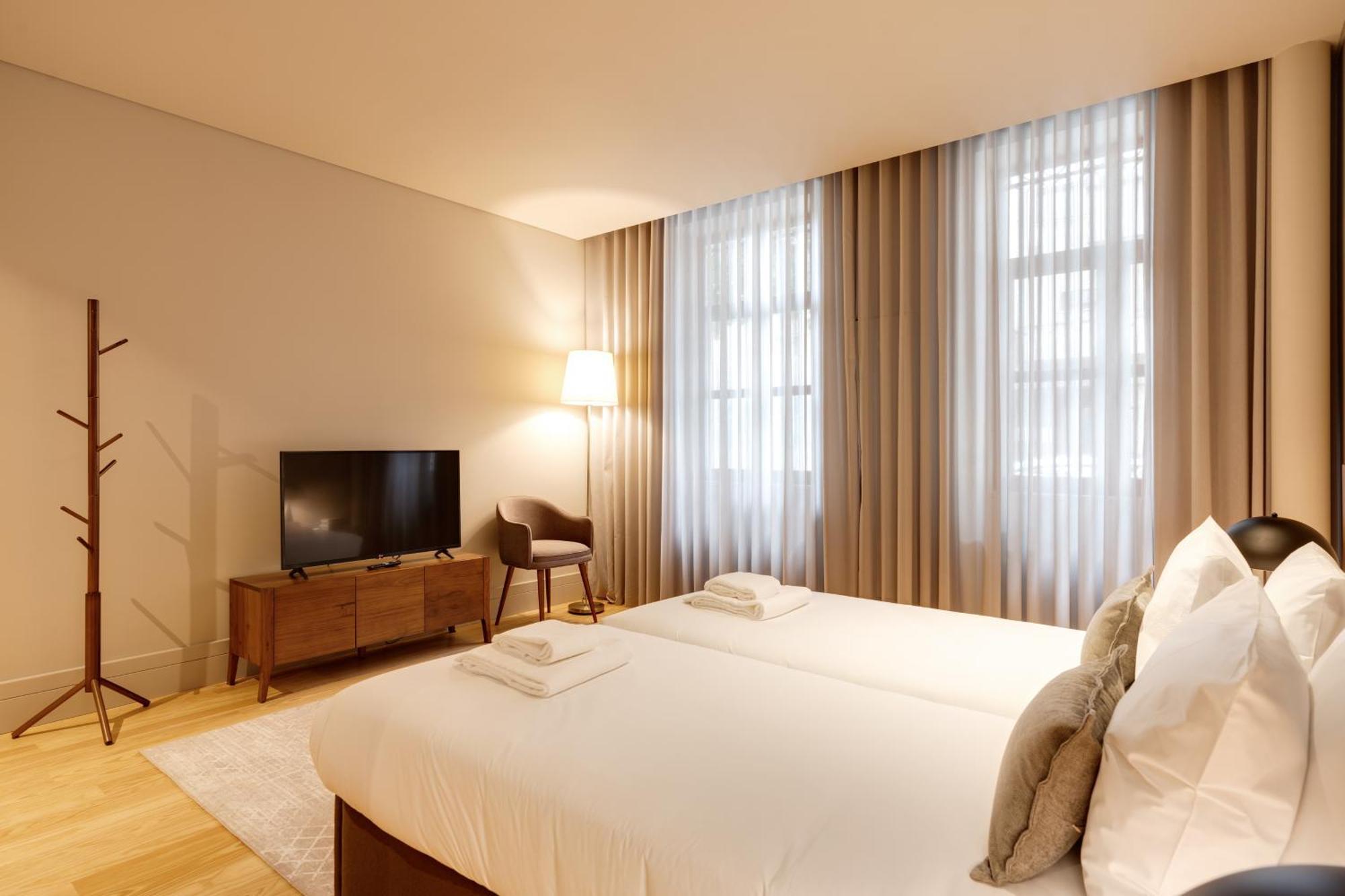 Avus M Suites And Apartments By Da'Home Porto Eksteriør billede